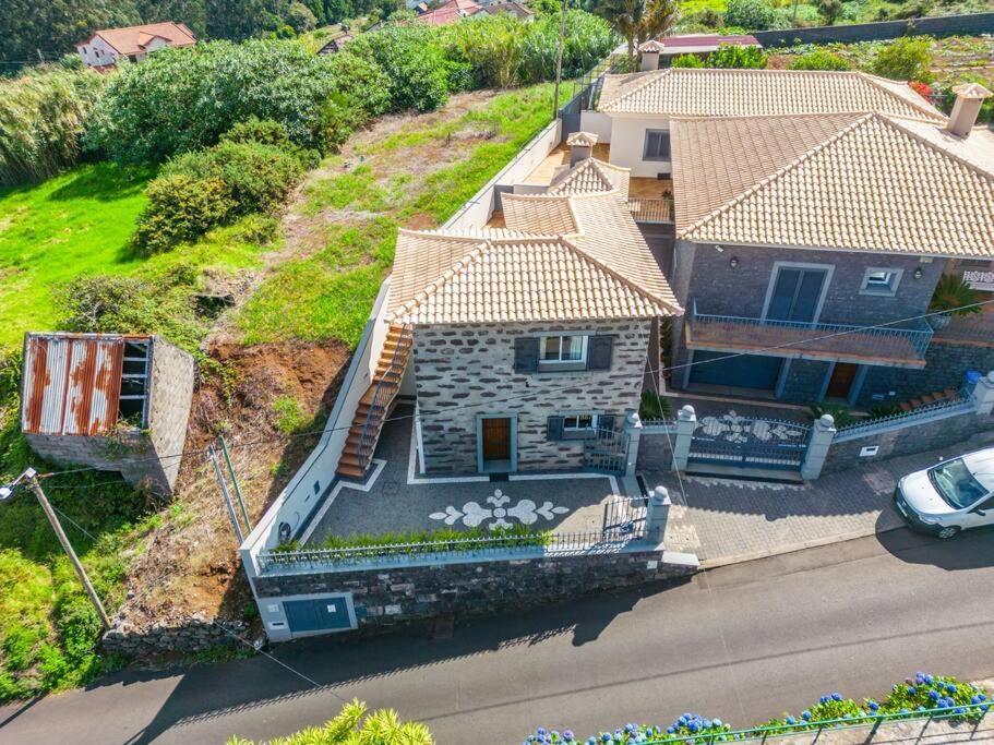 Casa Do Palheiro Ribeirinho Villa Porto Moniz Exterior photo